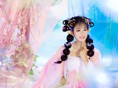 -九月鹰飞汉服摄影工作室