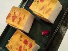 -港丽餐厅(正大店)