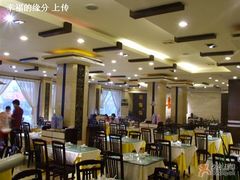 大堂-国人川菜(李家村建东街店)