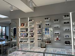 -潘多拉眼镜·蔡司依视路明月(潘家园店)