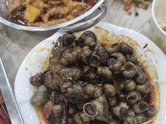 -江城燕子大排档(江汉路步行街店)