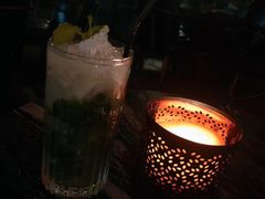 -饮湖威士忌鸡尾酒吧