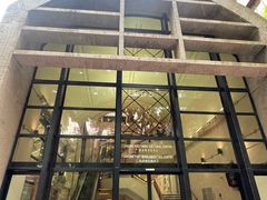 -香港大学