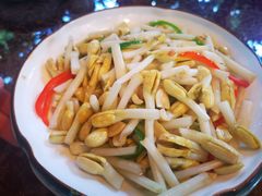 炒花生芽-李记厨艺堂精品食坊
