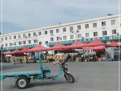 -顺鑫石门市场