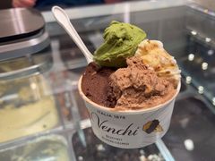 -VENCHI 闻绮(上海佛罗伦萨小镇店)