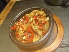 石锅脱骨凤爪-香鼎坊江西菜(国奥店)