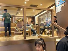 -霸王茶姬(上海恒基名人店)