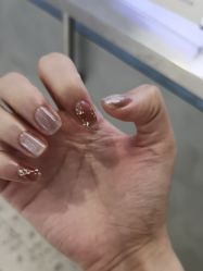 -蜜丝卡伦美甲美睫半永久