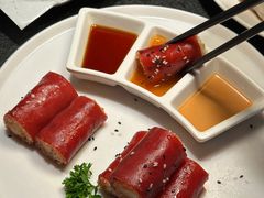 -蝴蝶里·粤菜·点心(滨江龙湖店)