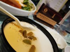 手工自制酸奶-巴扎美食·新疆菜·西域歌舞表演餐厅(新疆大厦店)