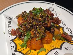 锅巴土豆月牙骨-太二酸菜鱼(上海佛罗伦萨小镇店)