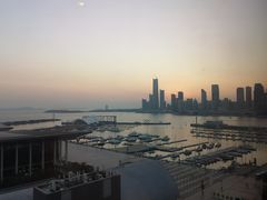 -青岛海尔洲际酒店