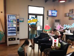 -动力星球家庭亲子游乐中心