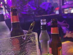 -喜鹊音乐酒馆(西街店)