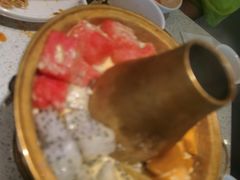 -老佛爷铜炉蛙锅(海岸城店)