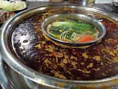 鸳鸯锅-邓莽子老火锅(鲁祖庙店)