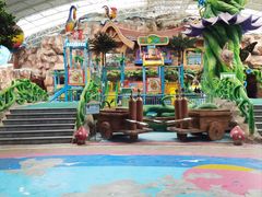 -望儿山温泉水乐园