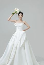 -苏菲雅婚纱摄影(环城南路店)