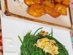 -壹阁胡羊焖饼(特色小吃街店)