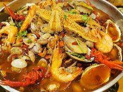 老东镇海鲜大咖-老东镇啤酒屋海鲜加工·蒸汽海鲜·海鲜烧烤(台东店)