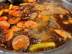 -肖肖酸萝卜鱼火锅(总店)
