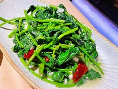 炝炒地瓜叶-山石榴·贵州菜(丰盛里店)