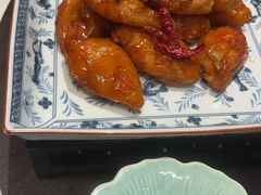 -千百味红餐厅·非遗江西菜(绿地双子塔总店)