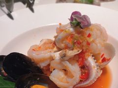 -Mogul Eatery·大亨餐酒馆