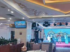-巴音浩日娲·蒙餐(双林东路店)