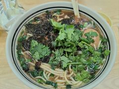 -小马牛肉面·牛骨熬制(南京博物院店)