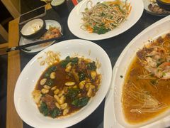 -鲁菜根·泰安菜(万达店)