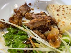 老汤酱肘卷饼-鼎香润(德胜门内店)