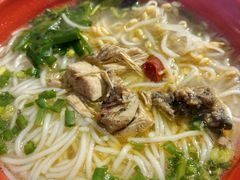 -勺子米线·云南传统小吃市集(四方街店)