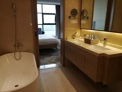 -兴芮温泉度假区