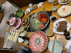 -额尔敦传统涮.冰煮羊火锅(乌兰察布体育场店)