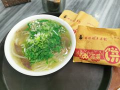 -郝刚刚羊杂割(柳巷店)