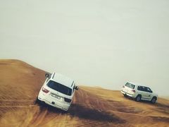 -迪拜沙漠冲沙