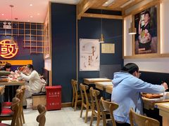 大堂-大鼓米线(浦东长泰店)