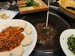 -挂旗柴锅鸡(蚌山区嘉年华店)