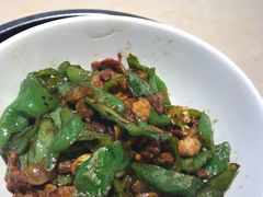 -费大厨辣椒炒肉(万家丽一店)