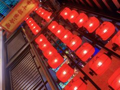 -吃饭皇帝大(长宁龙之梦店)