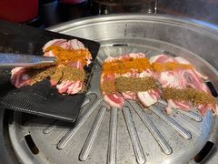 香烤羊排骨肉-炉子旁烤肉(庄河店)