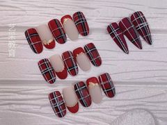 -艺采红鹰职业培训学校