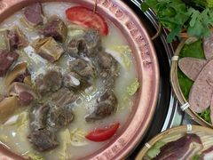 -阿婆情腊排骨火锅(金虹路店)