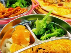 -萨卡屋亲子乐园·餐厅(龙山万物工场店)