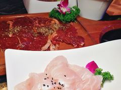 -热火朝天鲜切牛肉火锅(南强街巷店)