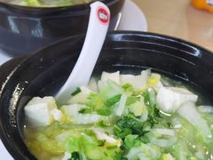 -闫家驴肉老店(华电一校店)
