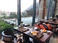 靠窗位-黄山西海饭店-自助餐厅