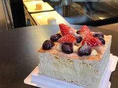 -奈雪的茶(亨特国际广场店)